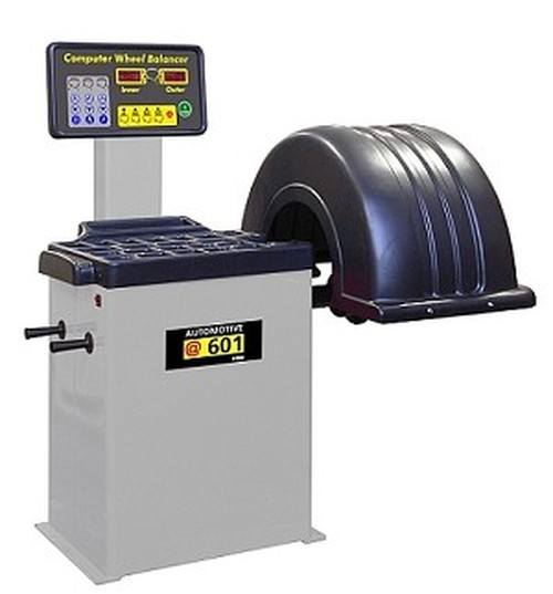 CORGHI 601 COMPUTERIZED DIGITAL WHEEL BALANCER MACHINE