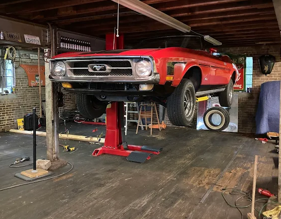 2 post garage lift